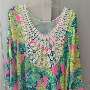 Lilly Pulitzer Dress with Lace Appliqué on Back, size small